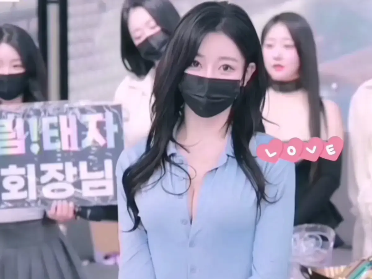 《BJ女团全员卸甲小黑屋》HD高清画质无删减版在线观看-熊猫班全员卸甲最新一季完整版-韩国BJ女团热舞小黑屋专场全集免费看