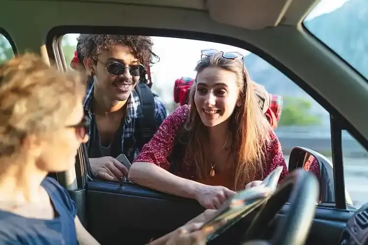 高清在线观看《夏日搭车客》法国经典电影-1080P完整版免费下载-无删减无广告纯净版