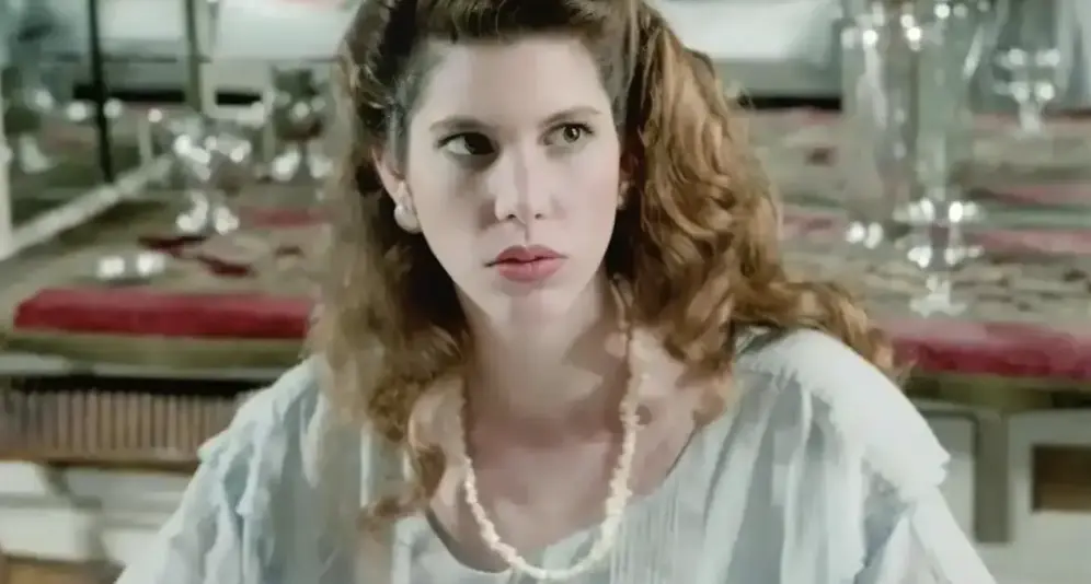 《美丽小蜜桃3》HD高清无广告在线观看-意大利恐怖电影免费播放-系列最内省的一章《美丽小蜜桃3》全集资源