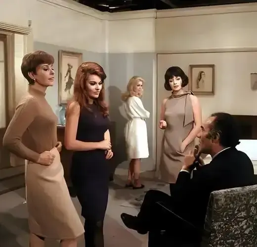 《俄罗斯女子学院》无删减全集资源-高清完整版免费观看-颜值训练与纯粹爱恋交织-俄罗斯女子学院1080P超清画质