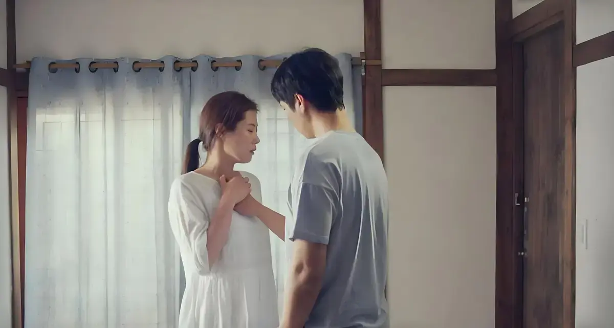 《出轨》韩国限制级电影全网盘资源-1080P高清中文字幕完整版-真正免费观看无广告弹窗-未删减情欲片私藏！