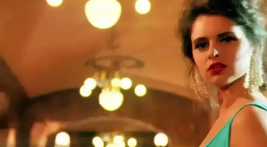 《红辣椒》高清未删减完整版免费播放-意大利电影红辣椒1080P正片在线观看-满天星电影全片无广告高清资源下载