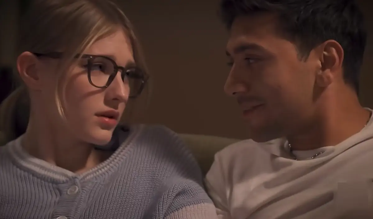 《A Loving Home》HD高清完整版免费观看-无删减《A Loving Home》在线播放资源-家庭温情电影全网同步更新