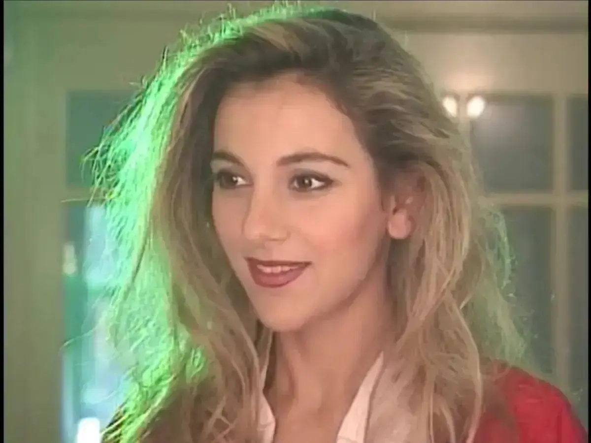 《赛伦selen》未删减版高清中字免费在线看-满天星《赛伦selen》全系列高清完整版-夸克迅雷网盘资源下载地址