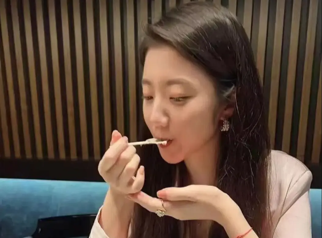 《警花张津瑜》全59集免费在线观看完整版-高清无广告播放《警花张津瑜》全集-短剧优酷视频网盘资源