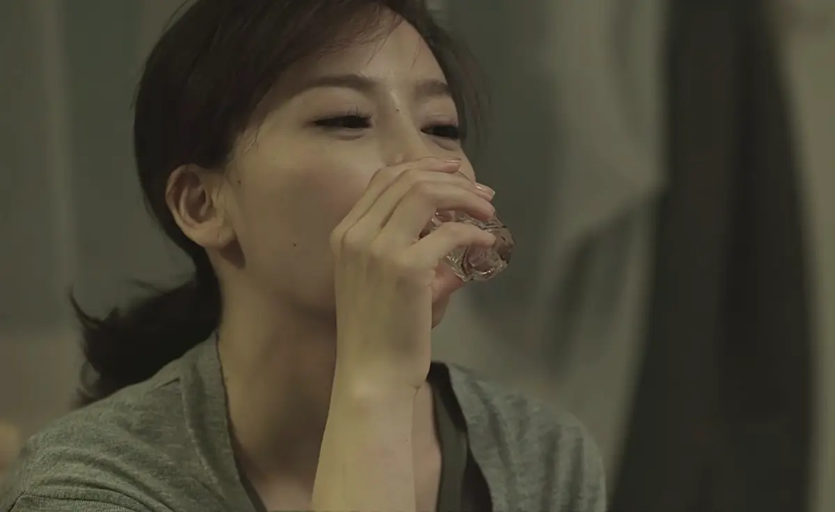 《母亲的职业》无删减版高清播放-韩国电影《母亲的职业》1080P中字资源-李采潭主演完整版免费在线观看